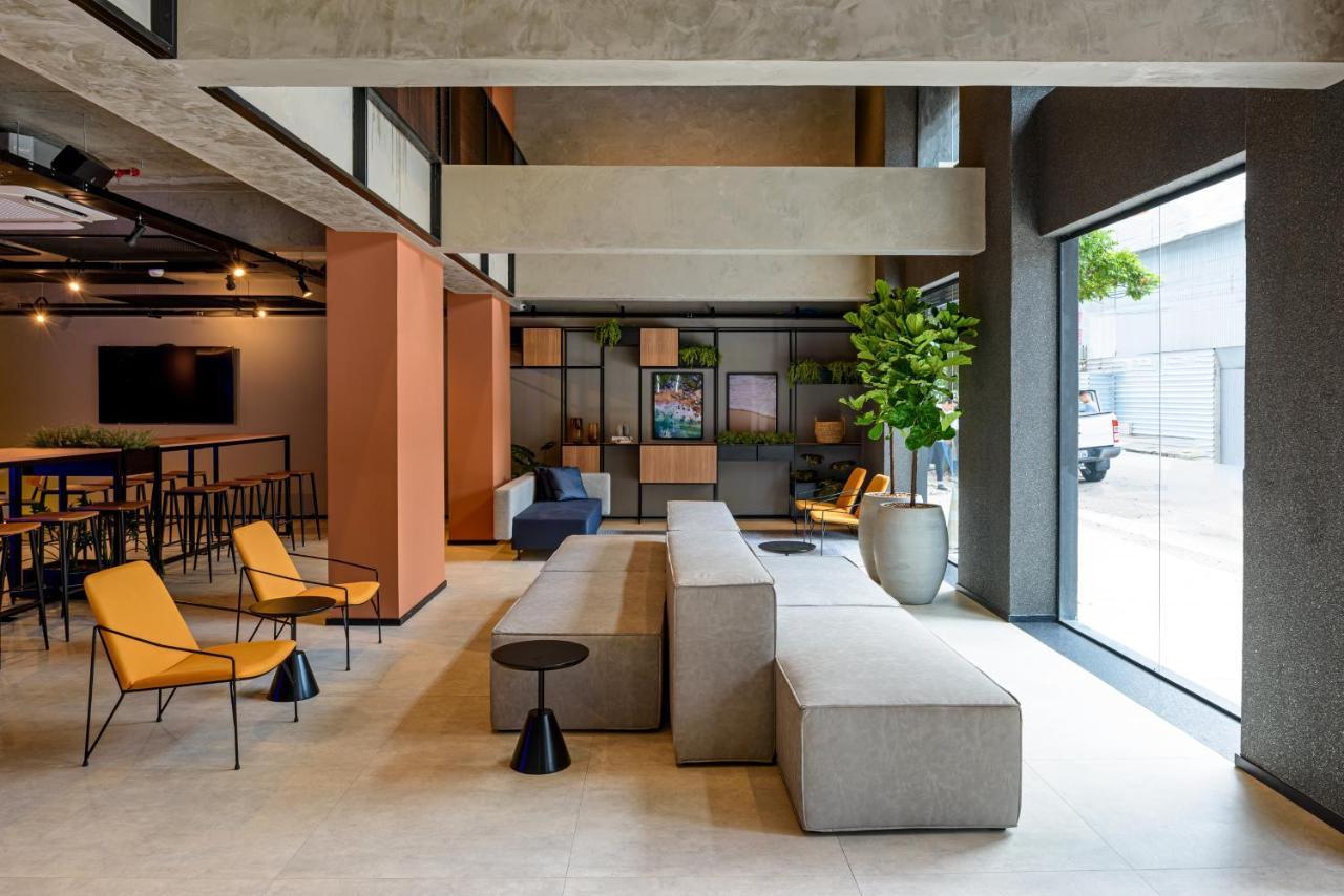 Ibis Balneario Camboriu Hotel Exterior photo